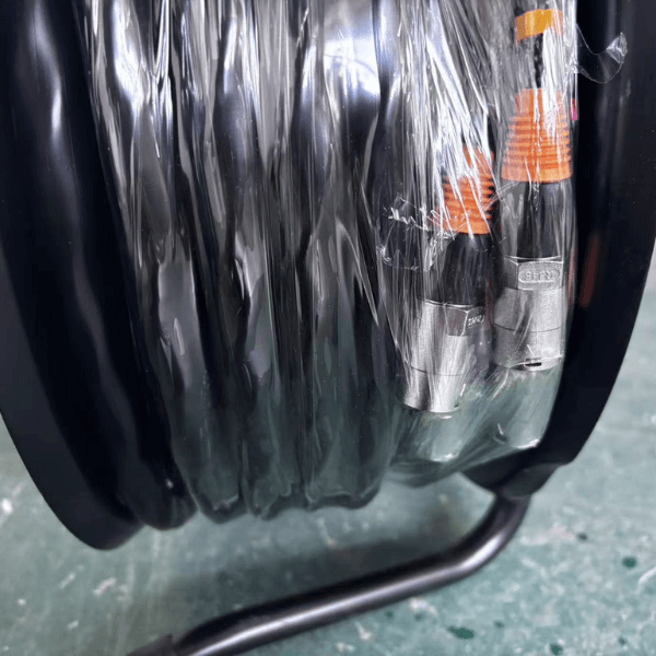 What is the feather of 30m 4way RJ45 CAT6 Cable with Cable Drum